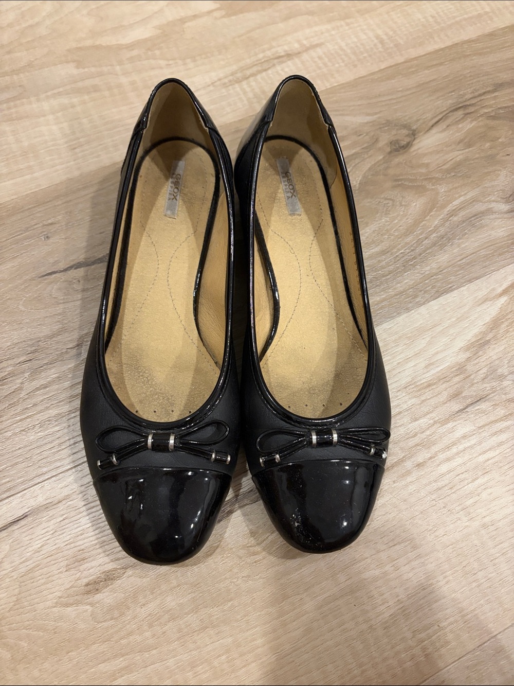 Black Patent Cap-Toe Ballet Flats - Unknown Brand